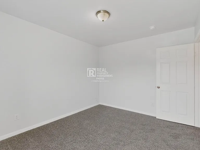 5217 Aberdean Trl — Photo 9