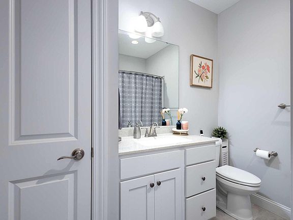 4th image of 5581 W Creekside Ln