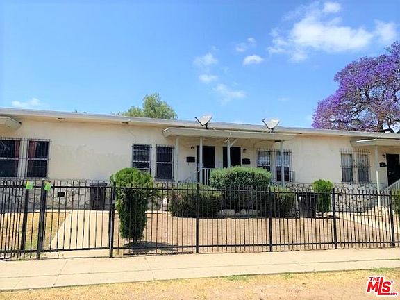 4th image of 11701 S Figueroa St