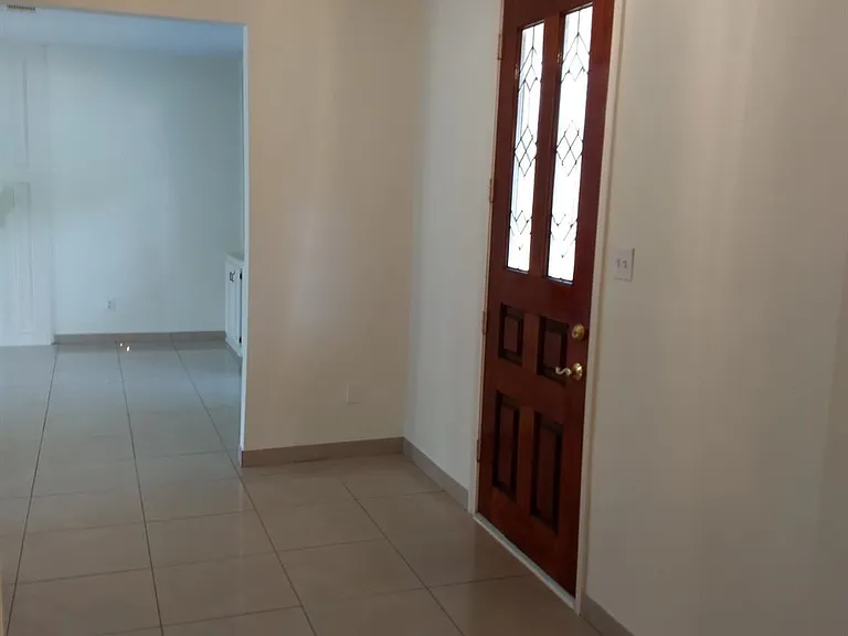 7211 N Hearthstone Green Dr — Photo 8