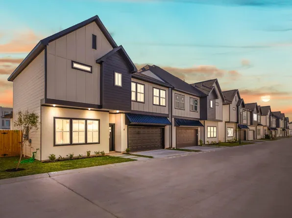 6702 Metro Blvd #4, Houston, TX 77083