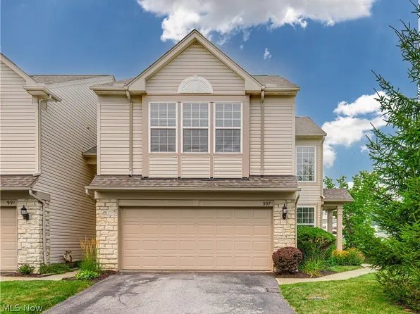 997 Croghan Way, Akron, OH 44321