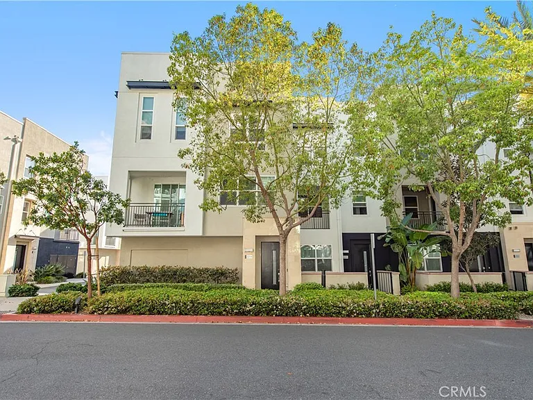 2208 Synergy — Photo 22