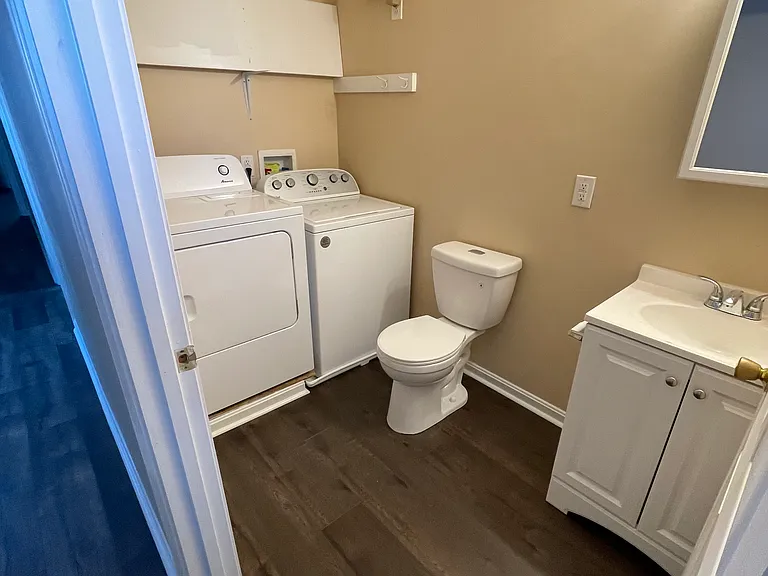 710 Finzer St — Photo 19