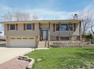 1001 Cornell Ln, Schaumburg, IL 60193