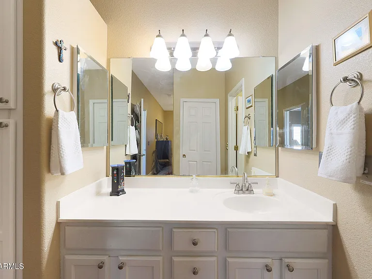 13804 N Saguaro Blvd #211 — Photo 27