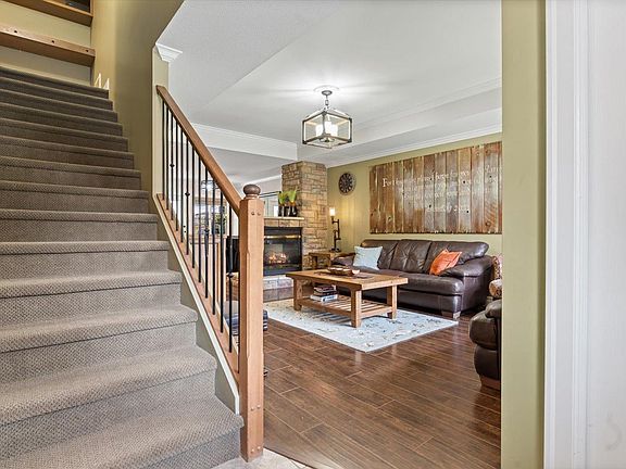 4th image of 6887 Sheffield Way #46