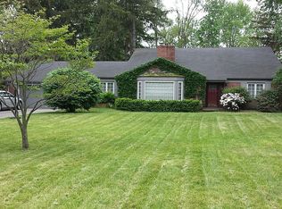 4725 Brookhurst Rd, Sylvania, OH 43560