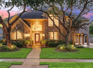 3919 Loch Glen Ct, Houston, TX 77059