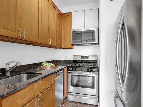 30-63 32nd Street image 5 of 11