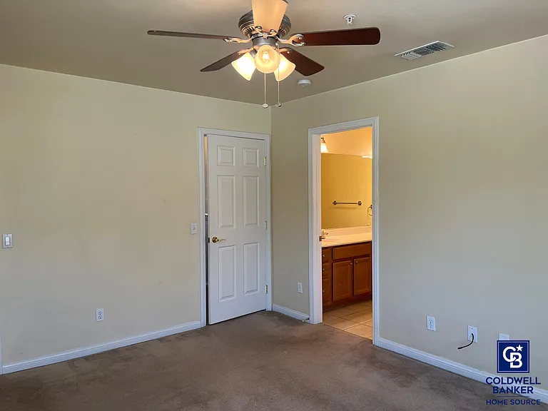 16181 Tuscola Rd #B — Photo 2