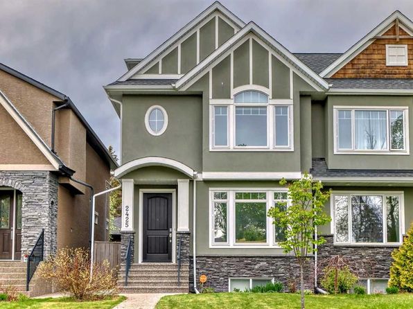 2425 SE 22a St NW, Calgary, AB T2M 3X8