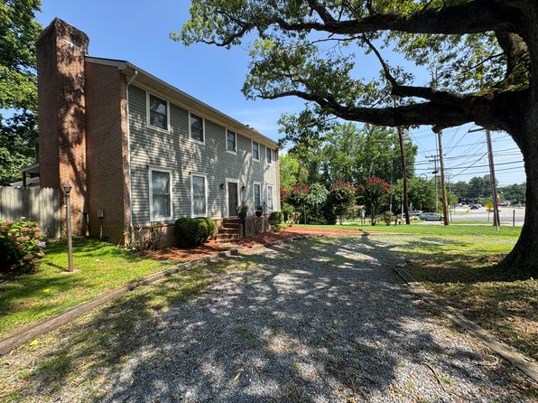 30 Jones Station Rd W #A