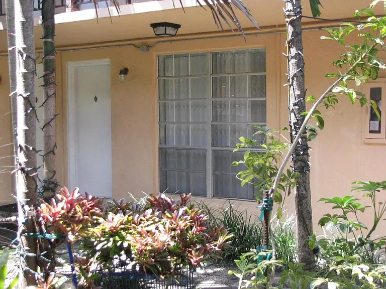 10832 N Kendall Dr #U11 — Photo 8