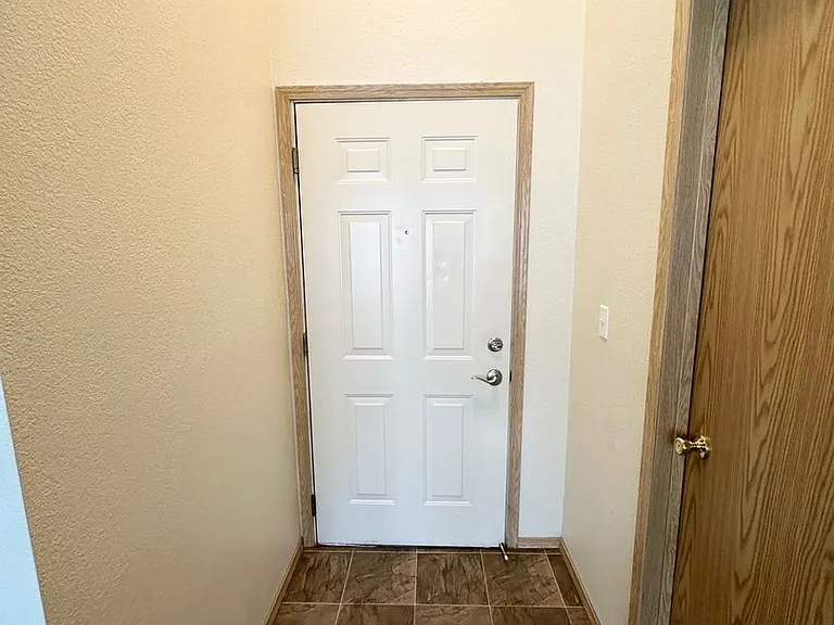10697 W Halstead Ln #201 — Photo 13