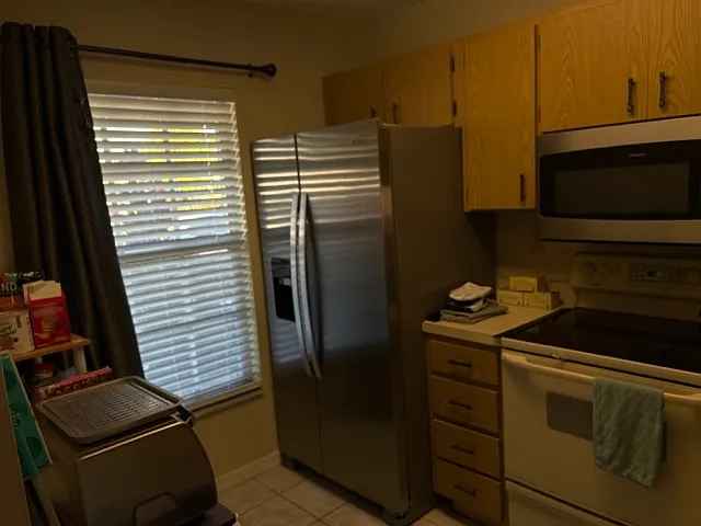2928 Bradley Ct — Photo 5