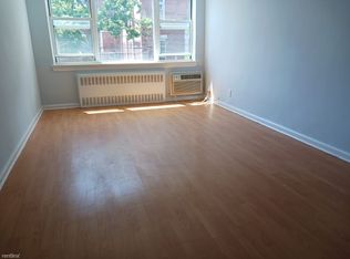 2415 E 1st St, Brooklyn, NY 11223