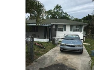 5405 Carlton St, Naples, FL 34113