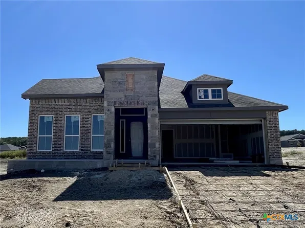 335 Pathfinder Dr, Copperas Cove, TX 76522