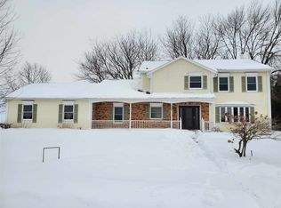 508 E Centre St, Garnavillo, IA 52049