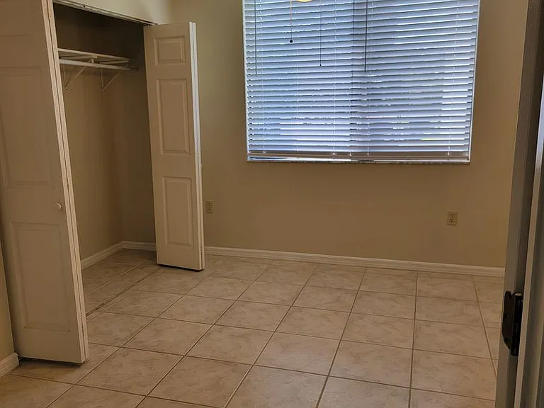 2424 W Tampa Bay Blvd #M201 — Photo 25
