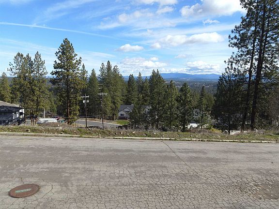 2nd image of 1418 W Toni Rae Dr