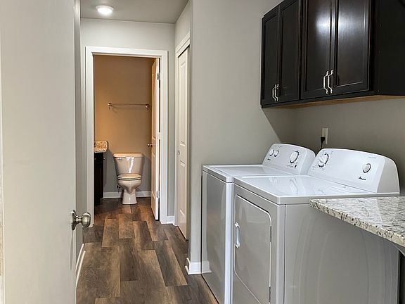 3rd image of 1125 High Pointe Knoll Cir