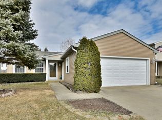 714 N Lakeside Dr, Vernon Hills, IL