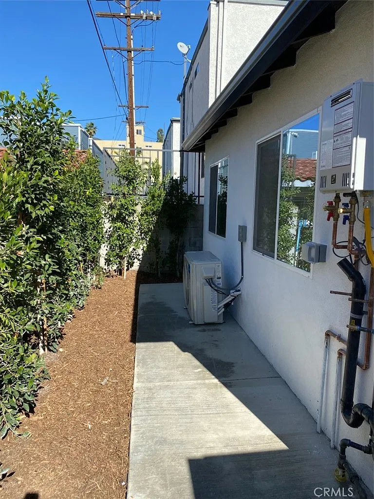 1 bed, 600 sqft, $2,150 — Photo 1