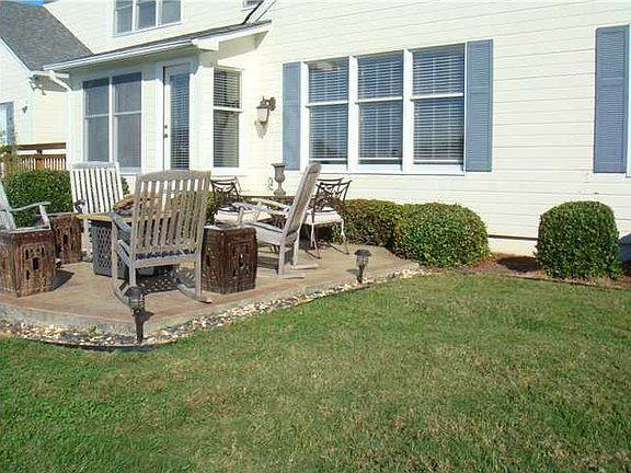 5th image of 1527 Heritage Landing Dr