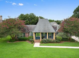 17109 Swamp Rd W, Prairieville, LA 70769