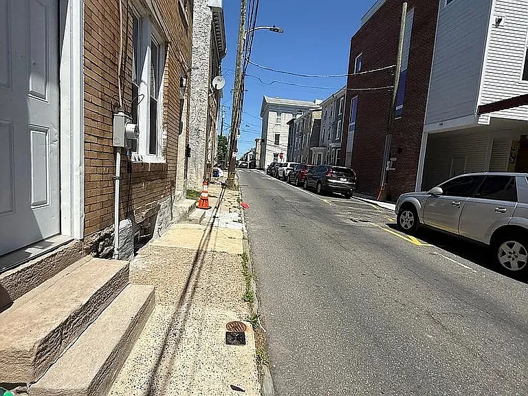 3 bed, $1,900 — Photo 3