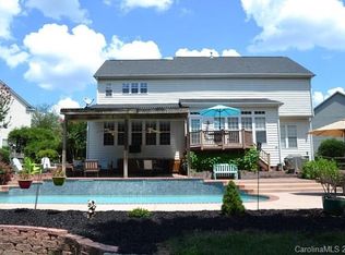 146 Doby Creek Ct, Fort Mill, SC 29715