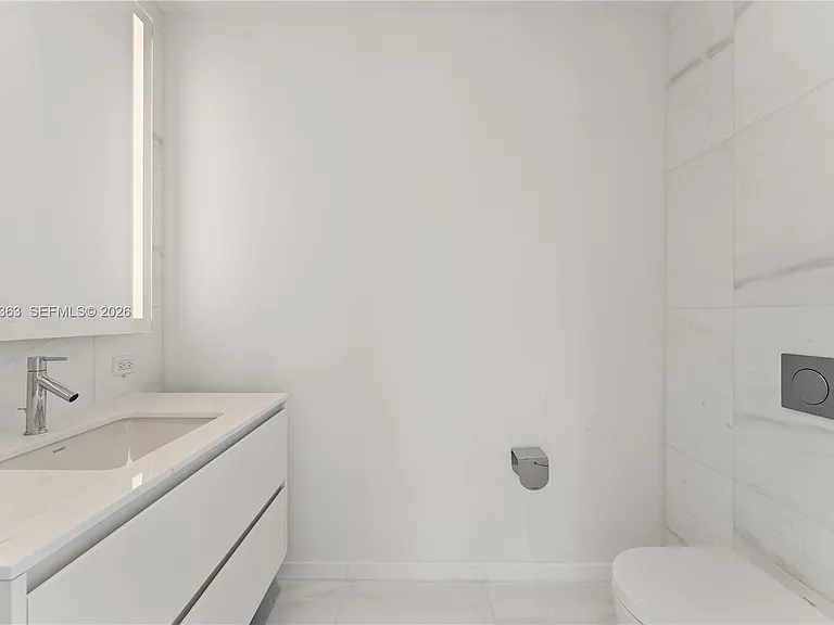 300 Biscayne Boulevard Way #1406 — Photo 7