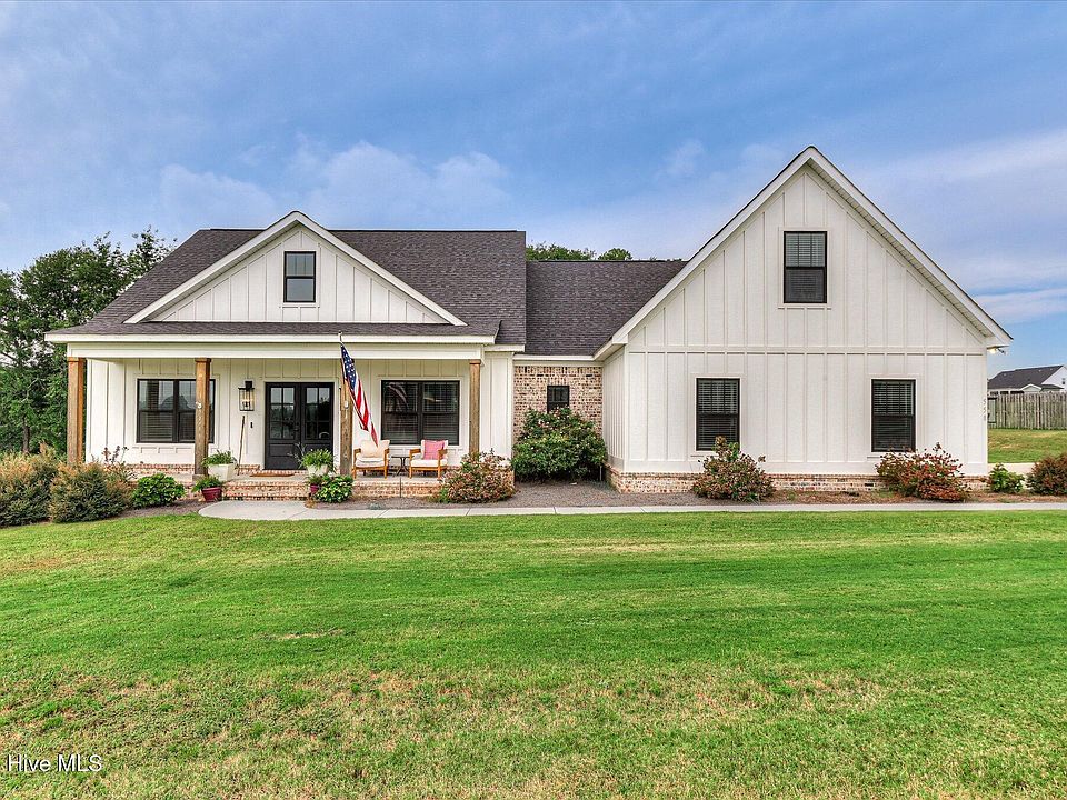 1st image of 558 Annison Pointe Court