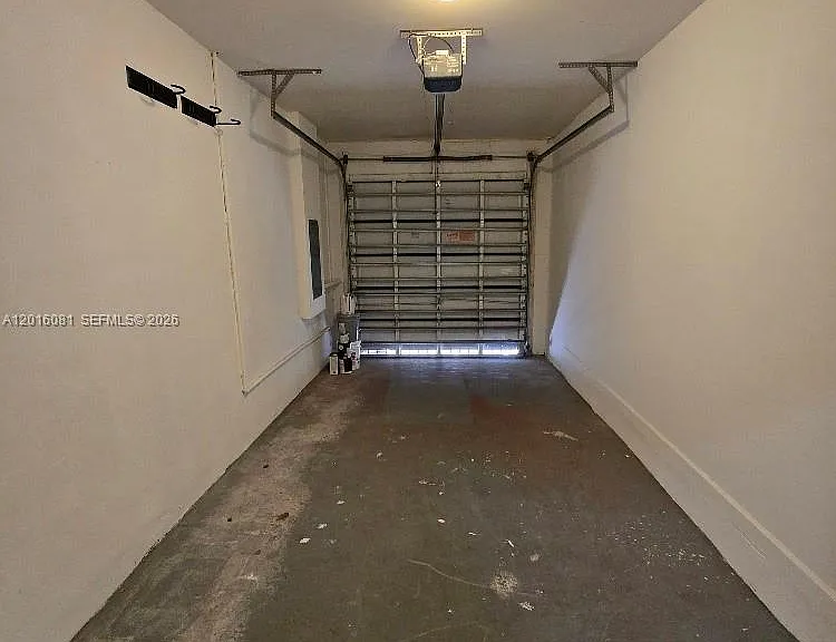 5810 NW 104th Path #5810 — Photo 30