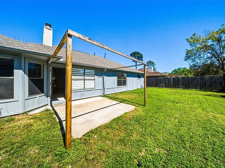 19519 Mallard Lake Ln — Photo 26