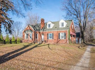 38172 Van Born Rd, Wayne, MI 48184