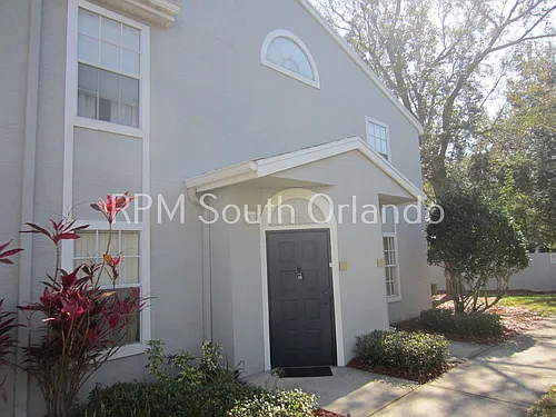 1611 Columbia Arms Cir Photo 1
