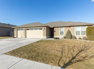 1295 N Oklahoma St, Kennewick, WA 99336