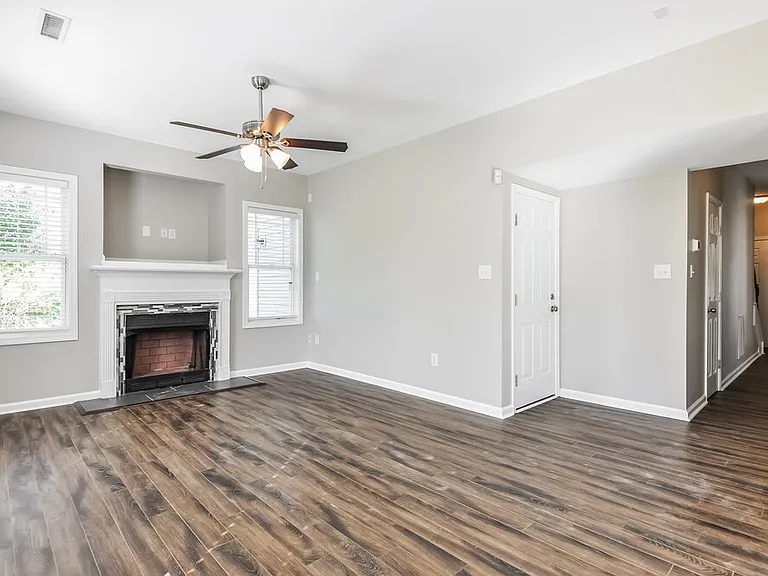 60 Hocutt Farm Dr — Photo 2