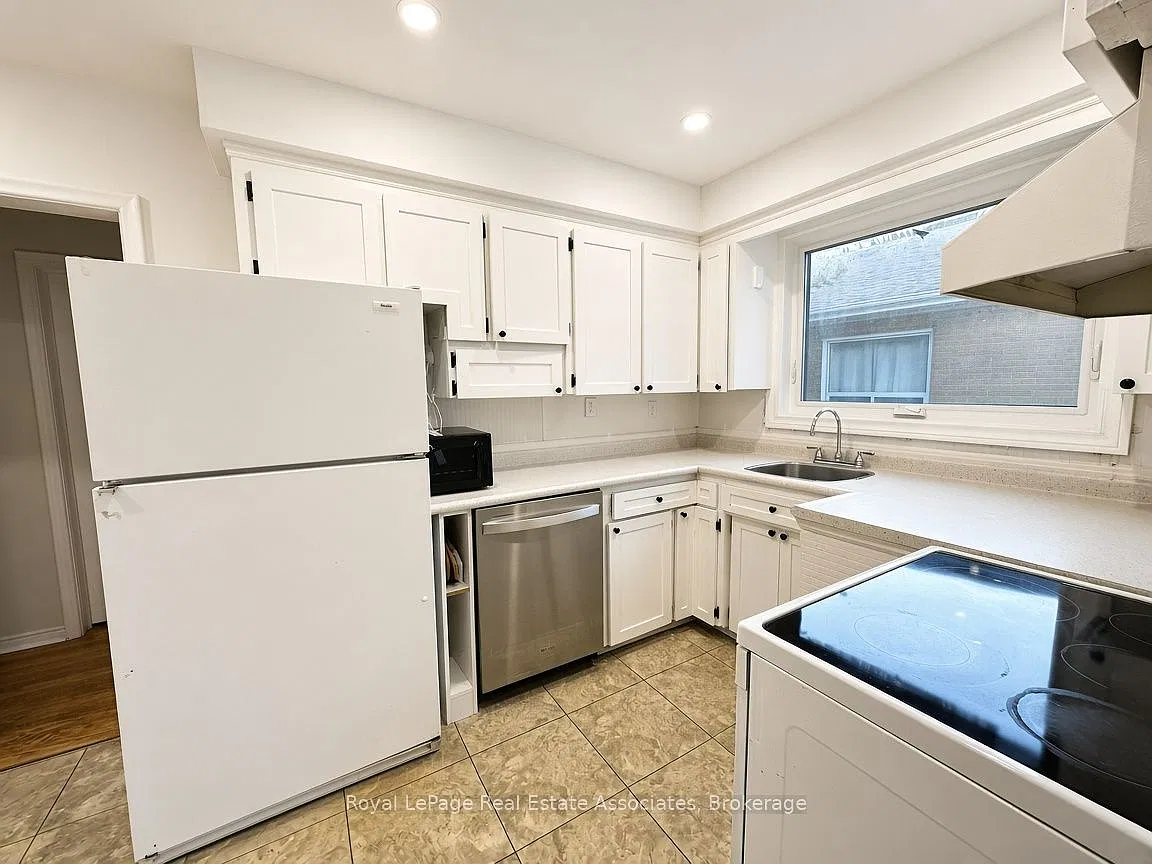 3 bed, $2,650 — Photo 4