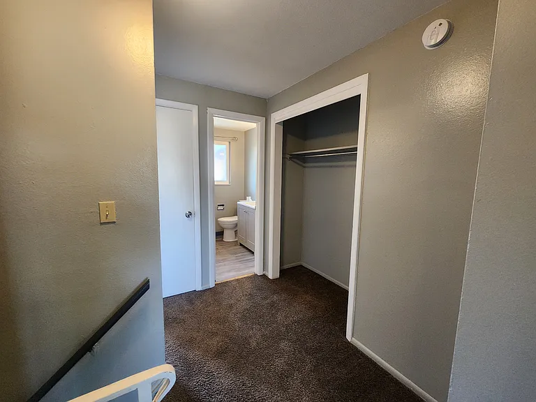 723 Fraser St #723 — Photo 17