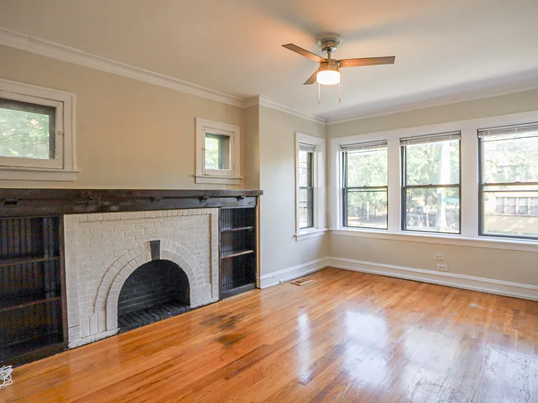 2325 N Addison St #1A — Photo 4