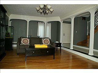 3rd image of 6726 Farmleigh Dr