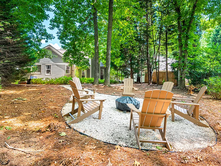 128 Chimney Rise Dr — Photo 36