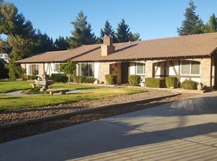 8339 9th Ave, Hesperia, CA 92345