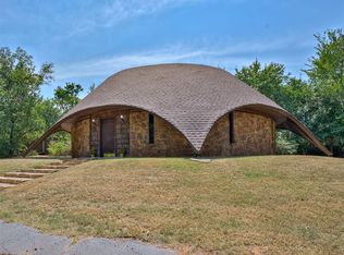 2800 Deer Creek Dr, Edmond, OK 73025