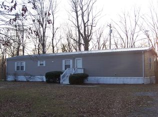 460 Old Poplar School Rd, Prospect, TN 38477