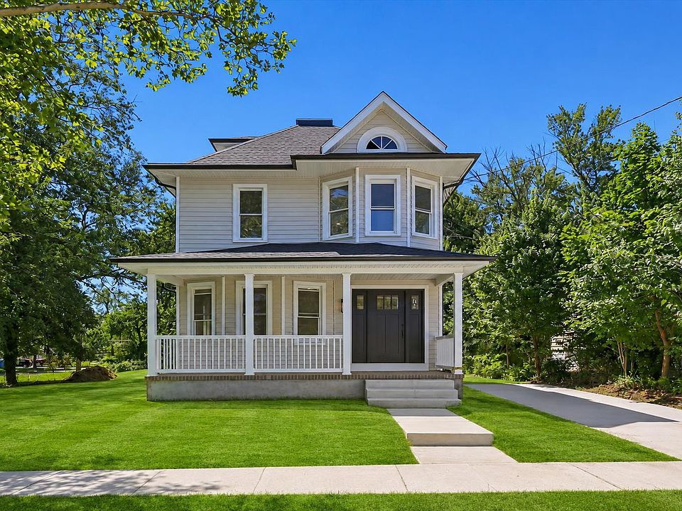 1st image of 302 W Washington Ave